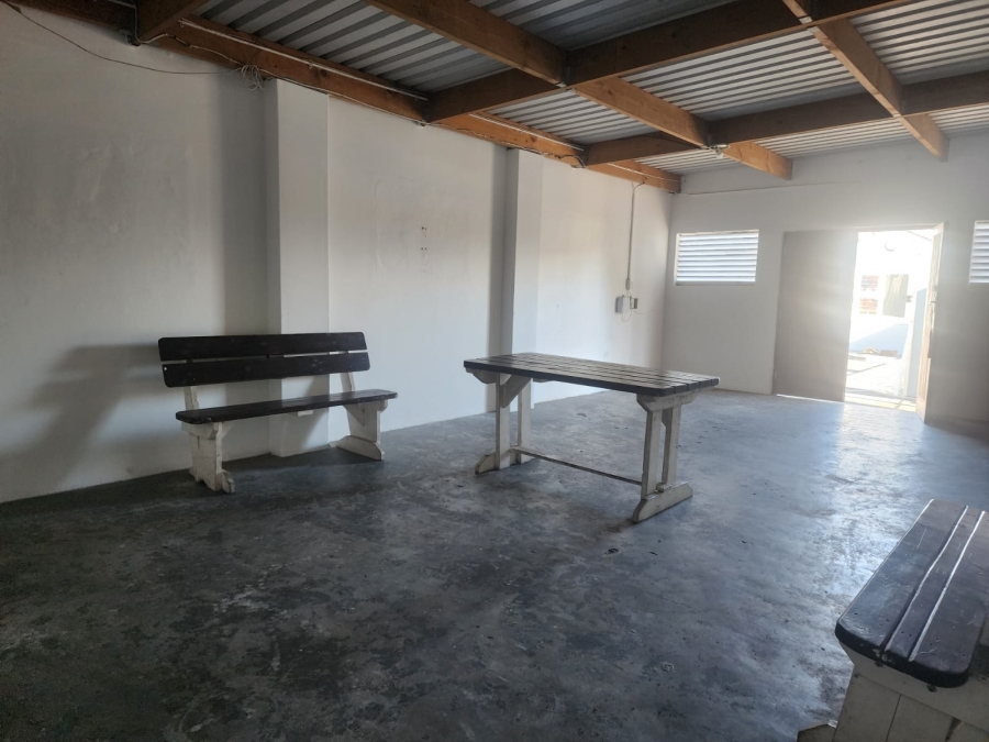 3 Bedroom Property for Sale in Elsies River Western Cape